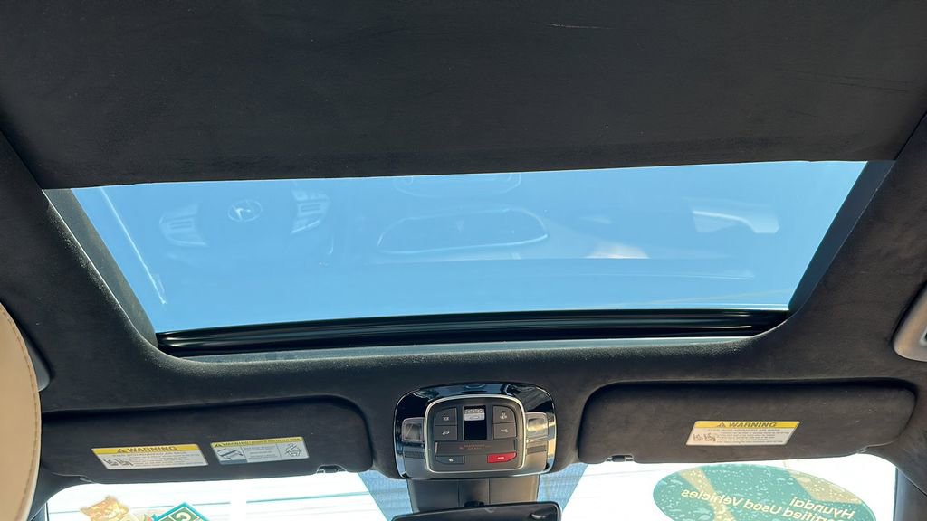 Certified 2023 Hyundai Santa Fe Calligraphy image 16