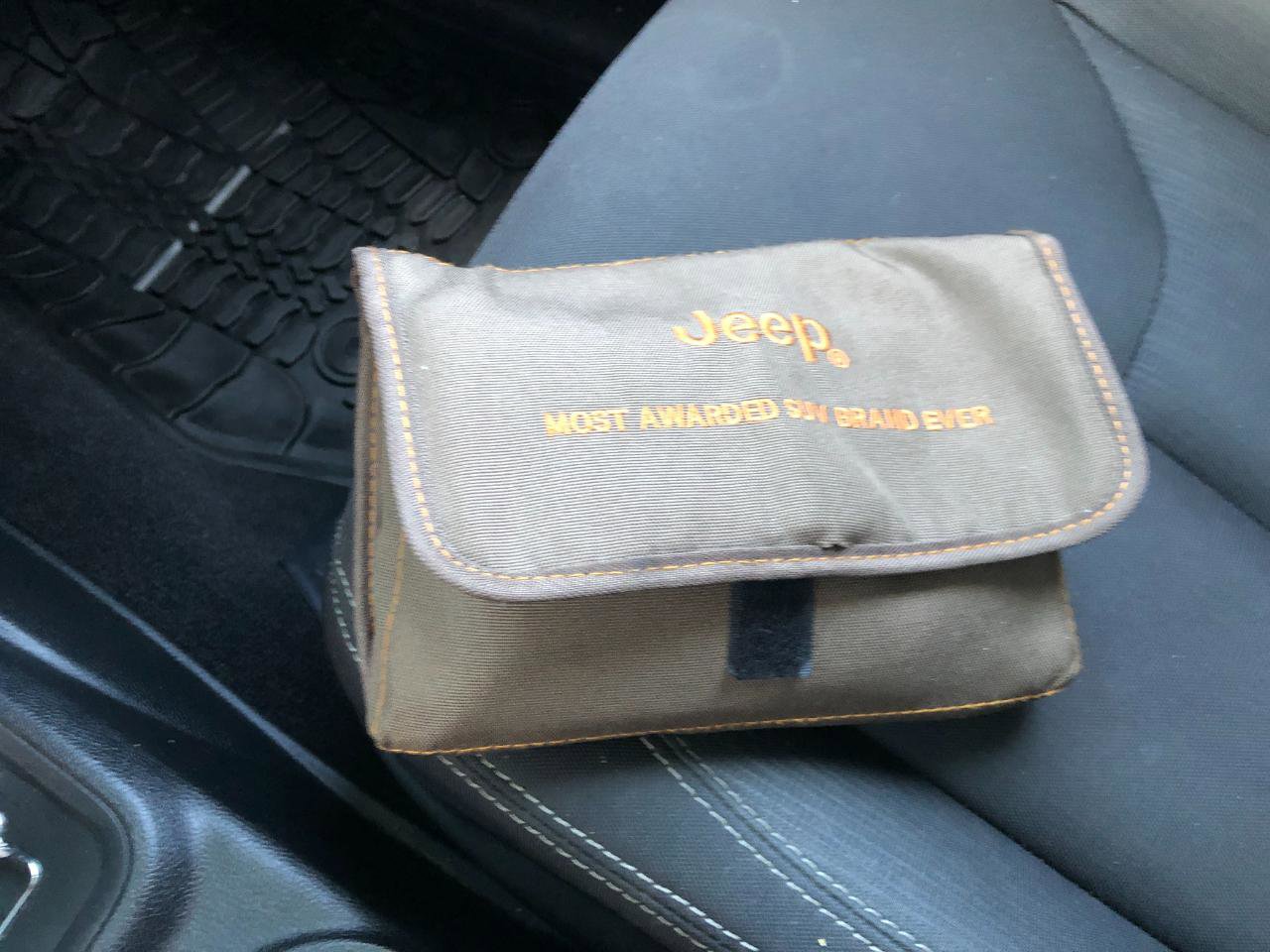 Used 2016 Jeep Wrangler Unlimited Rubicon image 44