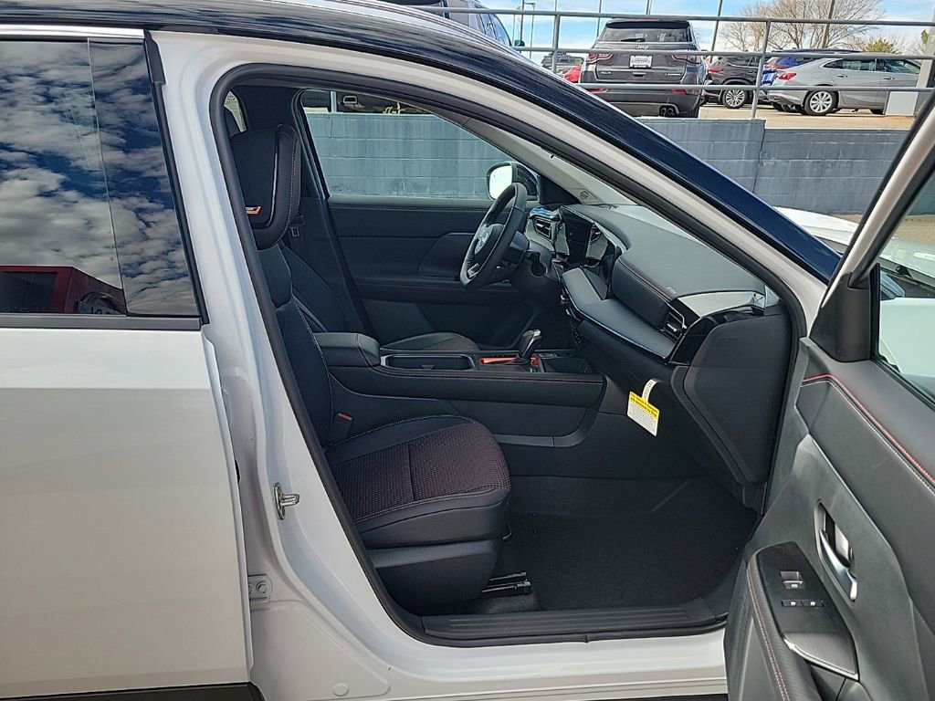 New 2026 Nissan Kicks SR w/ SR Premium Package image 16