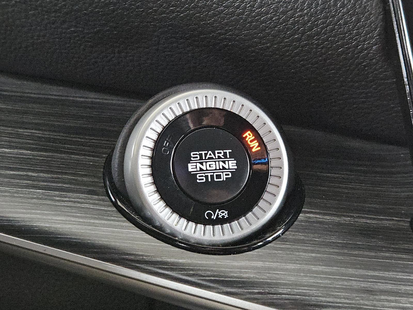 Used 2024 Jeep Wagoneer L Series II w/ Flexible Seating Group image 16