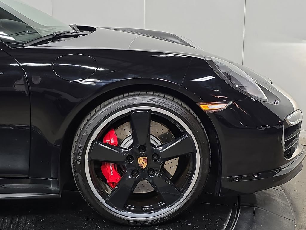 Used 2015 Porsche 911 Turbo AWD/4WD image 11