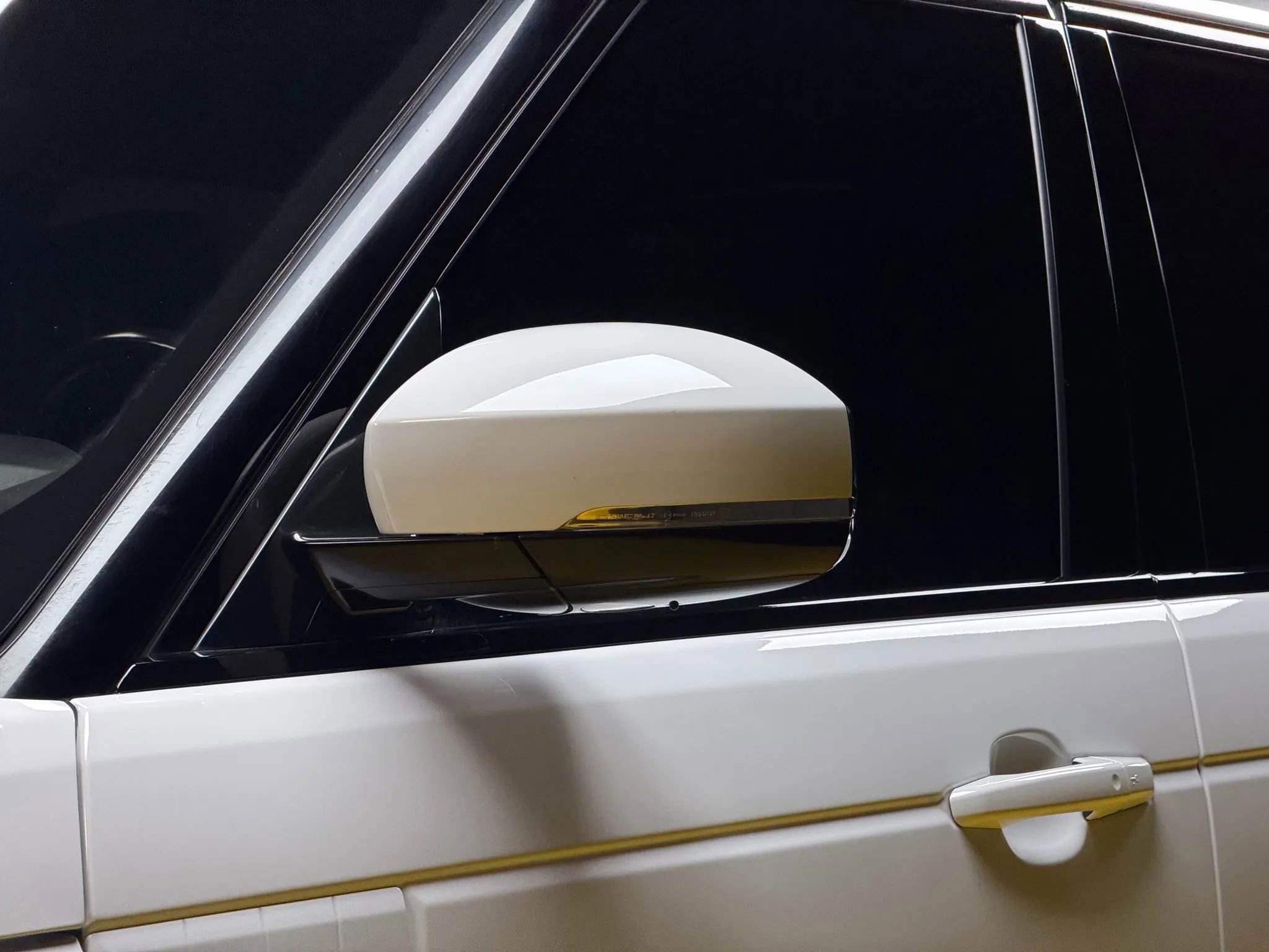 Used 2018 Land Rover Range Rover HSE AWD/4WD image 8