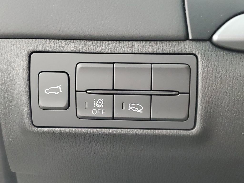 Used 2023 MAZDA CX-9 Touring image 29