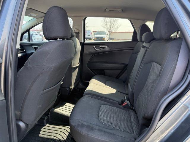 Used 2023 Kia Sportage LX image 31
