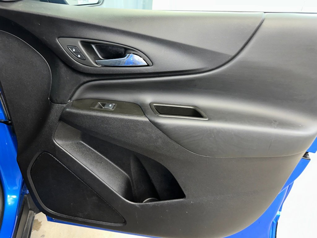 Certified 2024 Chevrolet Equinox LT w/ LPO, Floor Liner Package image 31