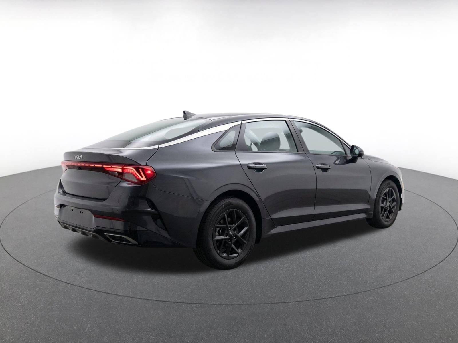 Used 2025 Kia K5 LXS FWD image 9