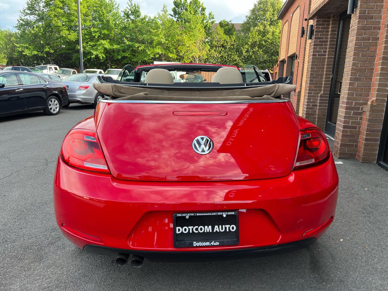 Used 2013 Volkswagen Beetle 2.5 FWD image 26