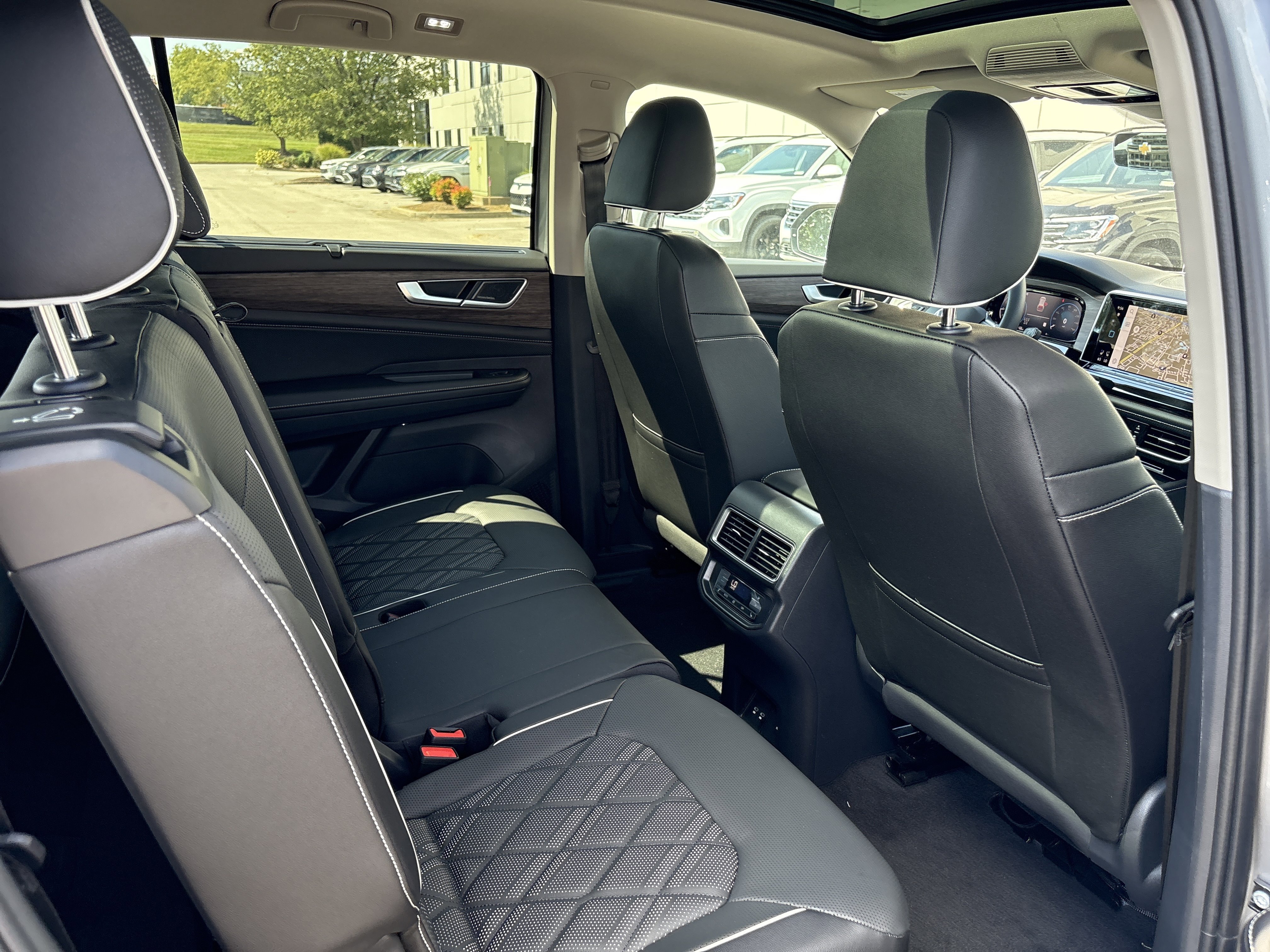 New 2026 Volkswagen Atlas SEL Premium R-Line image 21