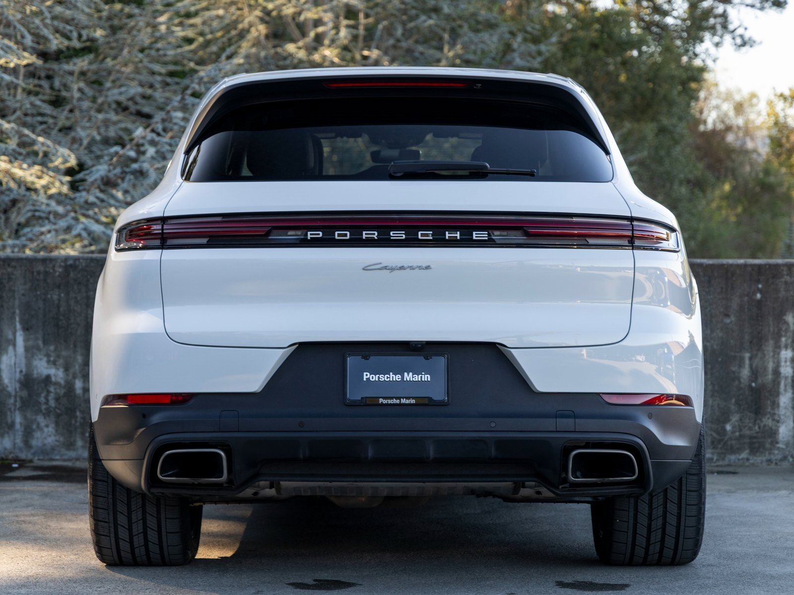 Certified 2025 Porsche Cayenne image 10