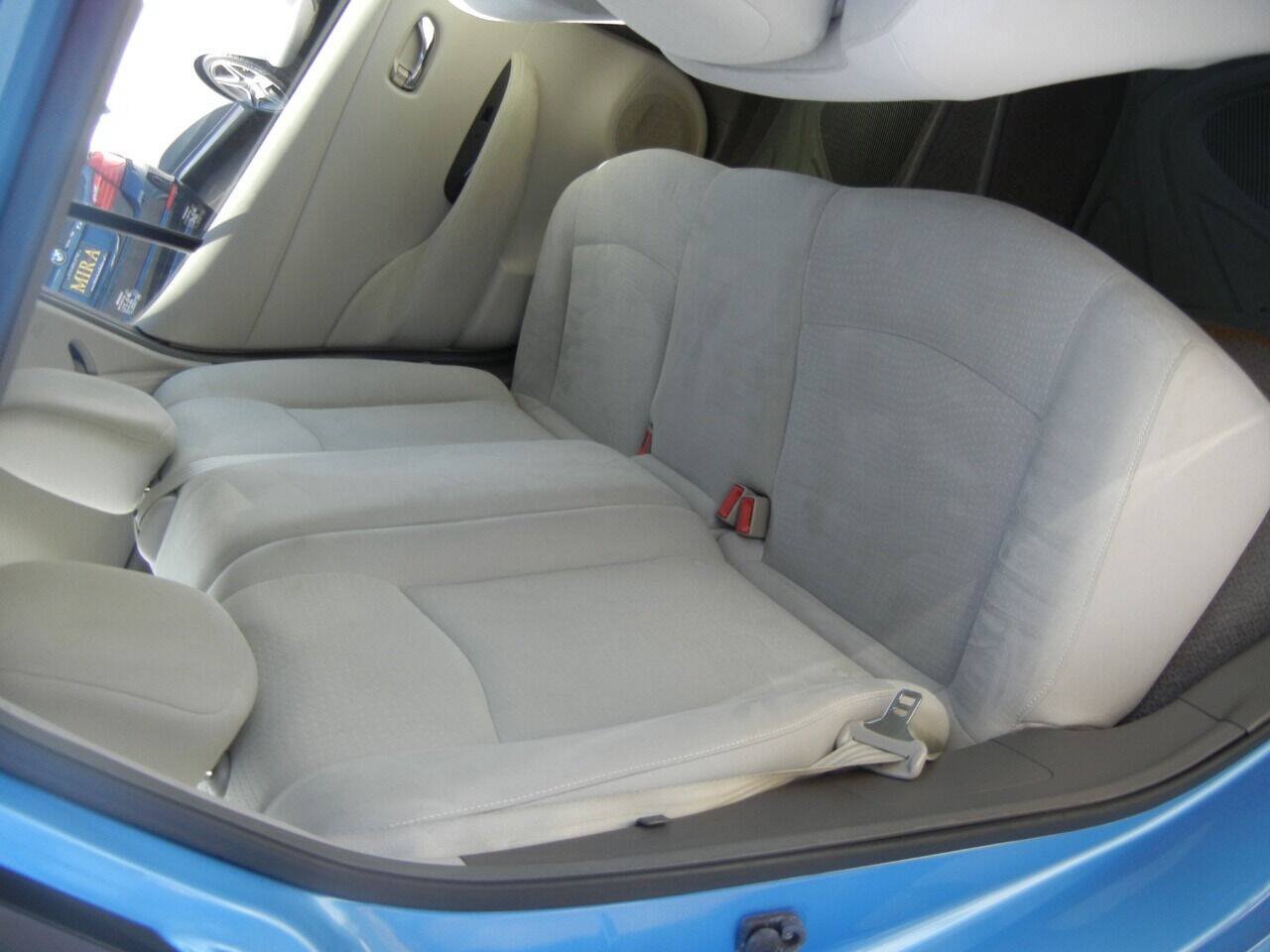 Used 2012 Nissan Leaf SL w/ Protection Pkg FWD image 24