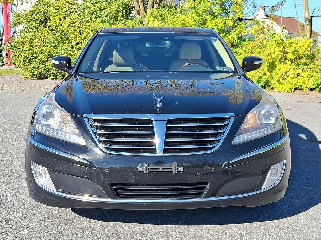 Used 2011 Hyundai Equus Signature image 2