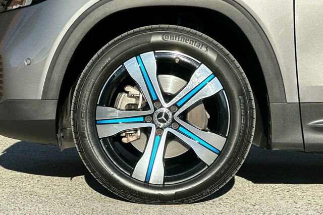 Certified 2022 Mercedes-Benz EQB 350 4MATIC image 37