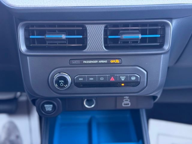 New 2026 Ford Maverick XLT AWD/4WD image 19