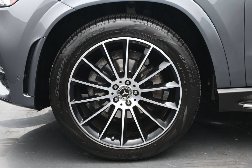 Used 2021 Mercedes-Benz GLE 350 4MATIC w/ AMG Line Exterior image 15