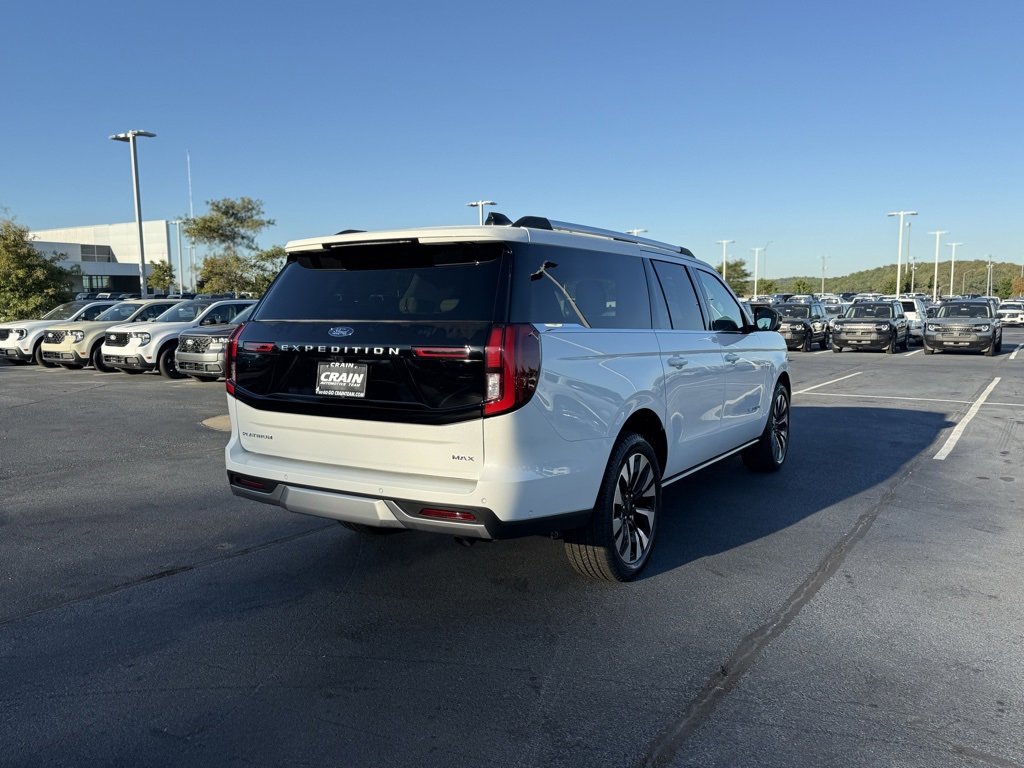 New 2025 Ford Expedition Max Platinum w/ Driver's Package image 24