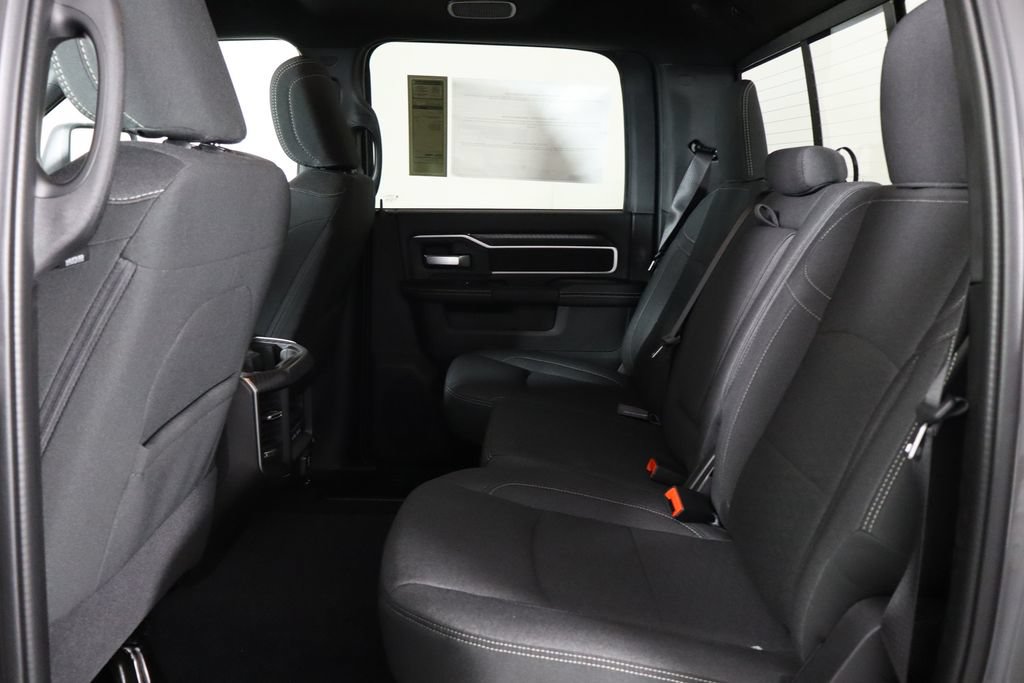 New 2026 RAM 2500 Big Horn AWD/4WD image 15