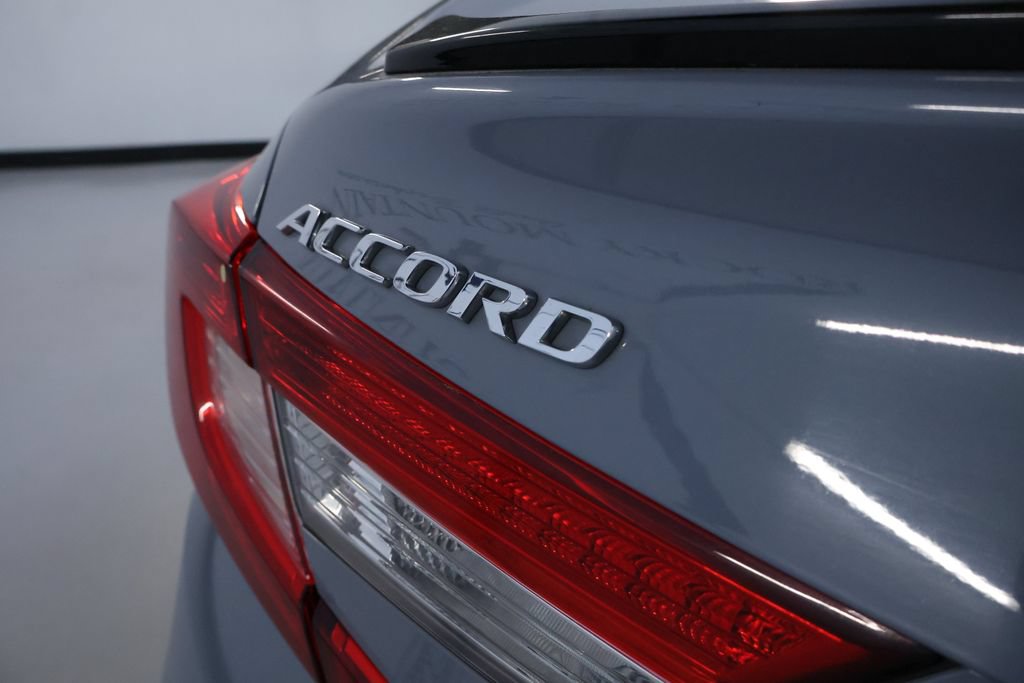 Used 2022 Honda Accord Sport image 10