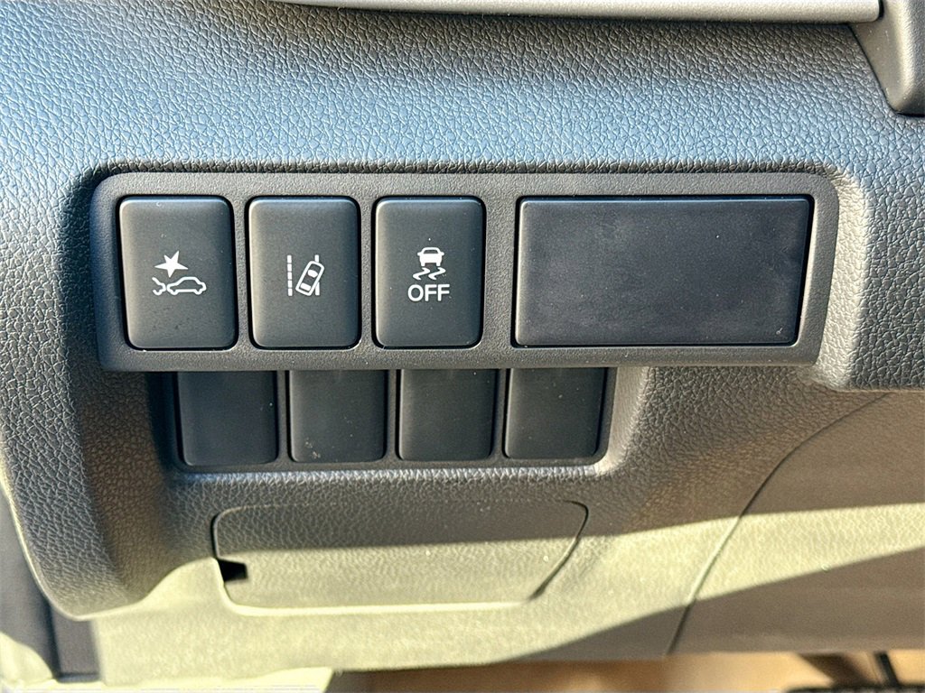 New 2026 Mitsubishi Eclipse Cross LE image 10