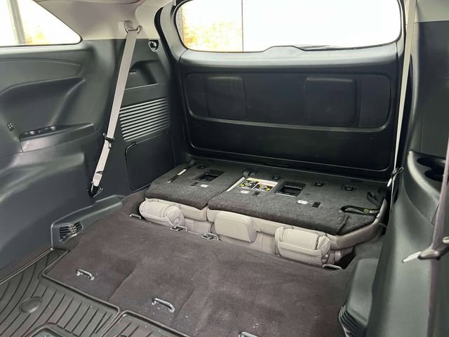 Certified 2025 Toyota Sienna LE w/ LE Plus Package AWD/4WD image 17