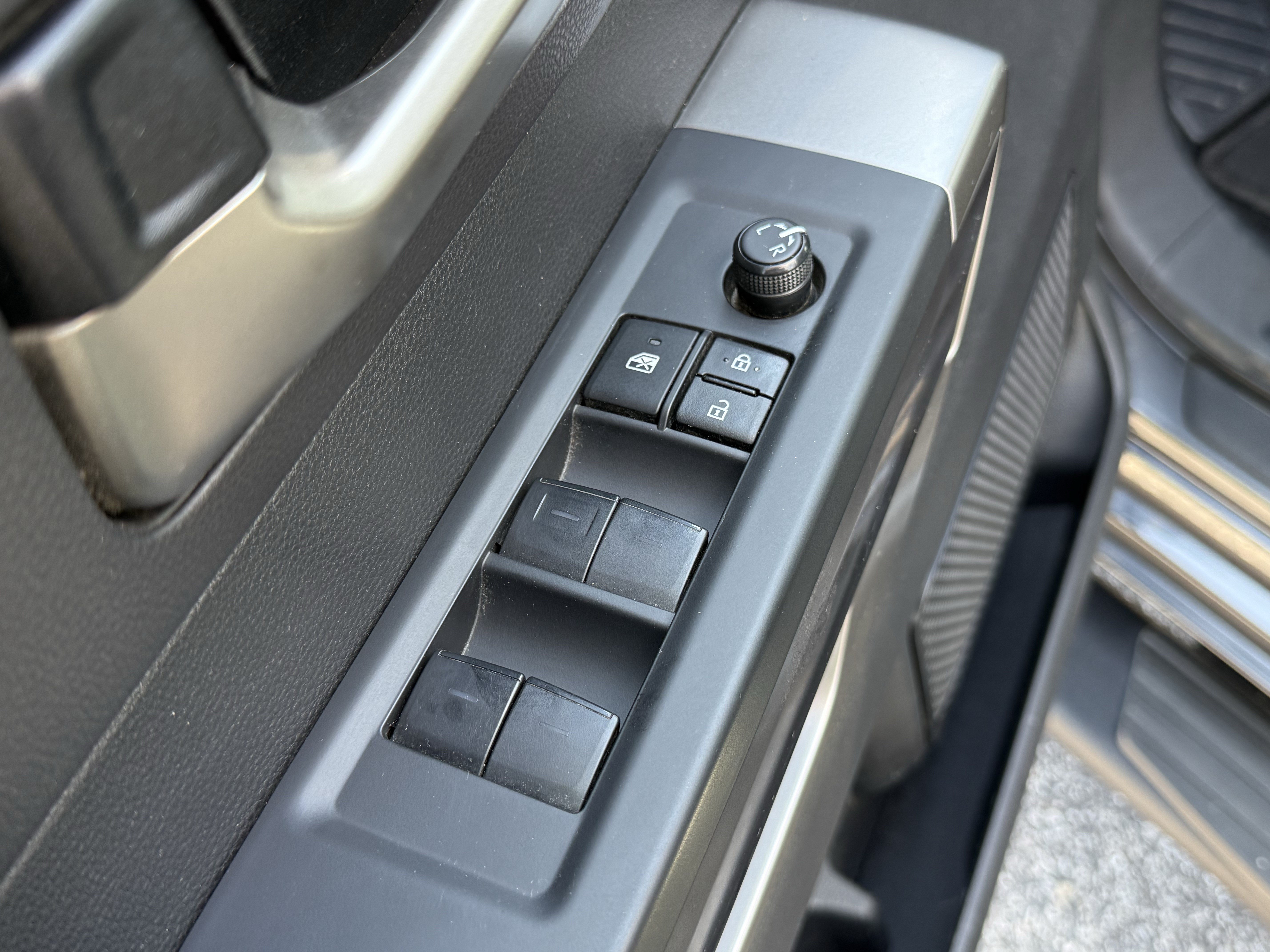 Used 2023 Toyota Tundra SR5 AWD/4WD image 15
