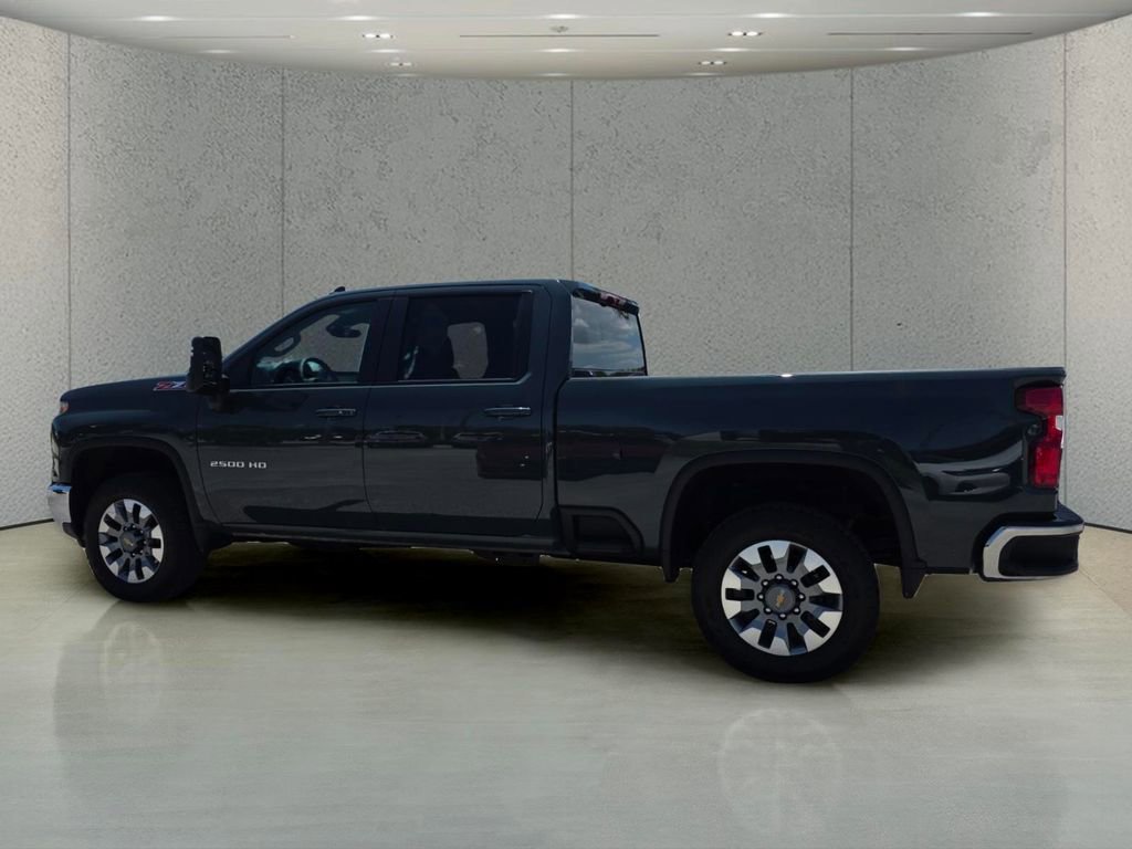 Used 2026 Chevrolet Silverado 2500 LT w/ All Star Edition AWD/4WD image 5