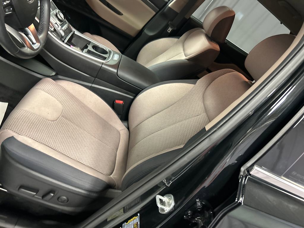 Used 2022 Hyundai Santa Fe SEL w/ Convenience Package image 10