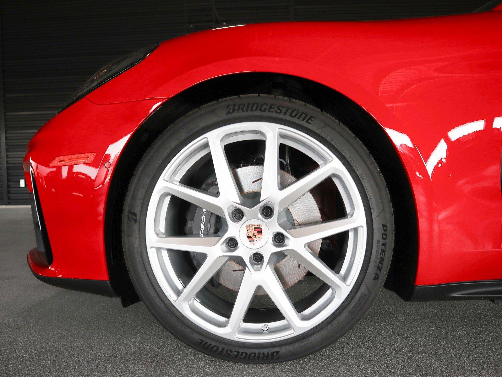 Used 2025 Porsche Panamera 4 image 12