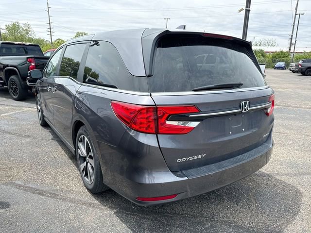 Used 2024 Honda Odyssey Touring image 3