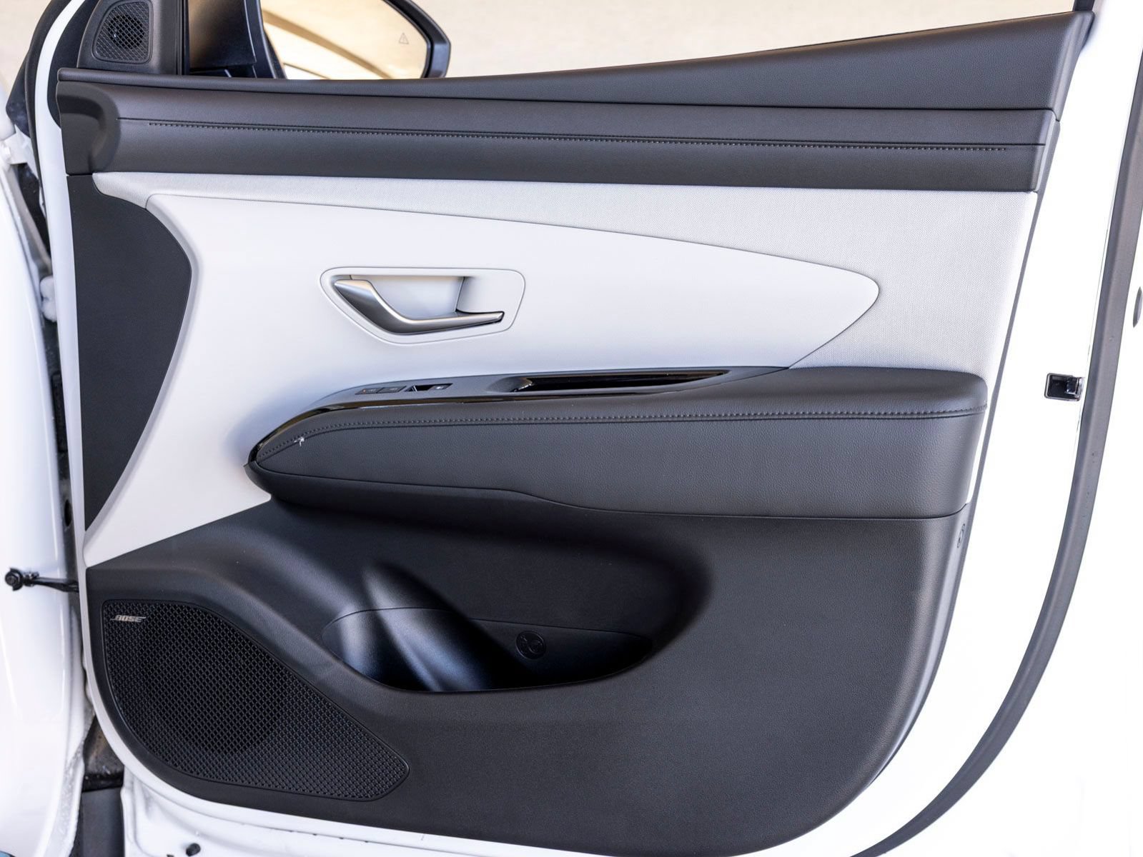 New 2025 Hyundai Tucson Limited AWD/4WD image 24