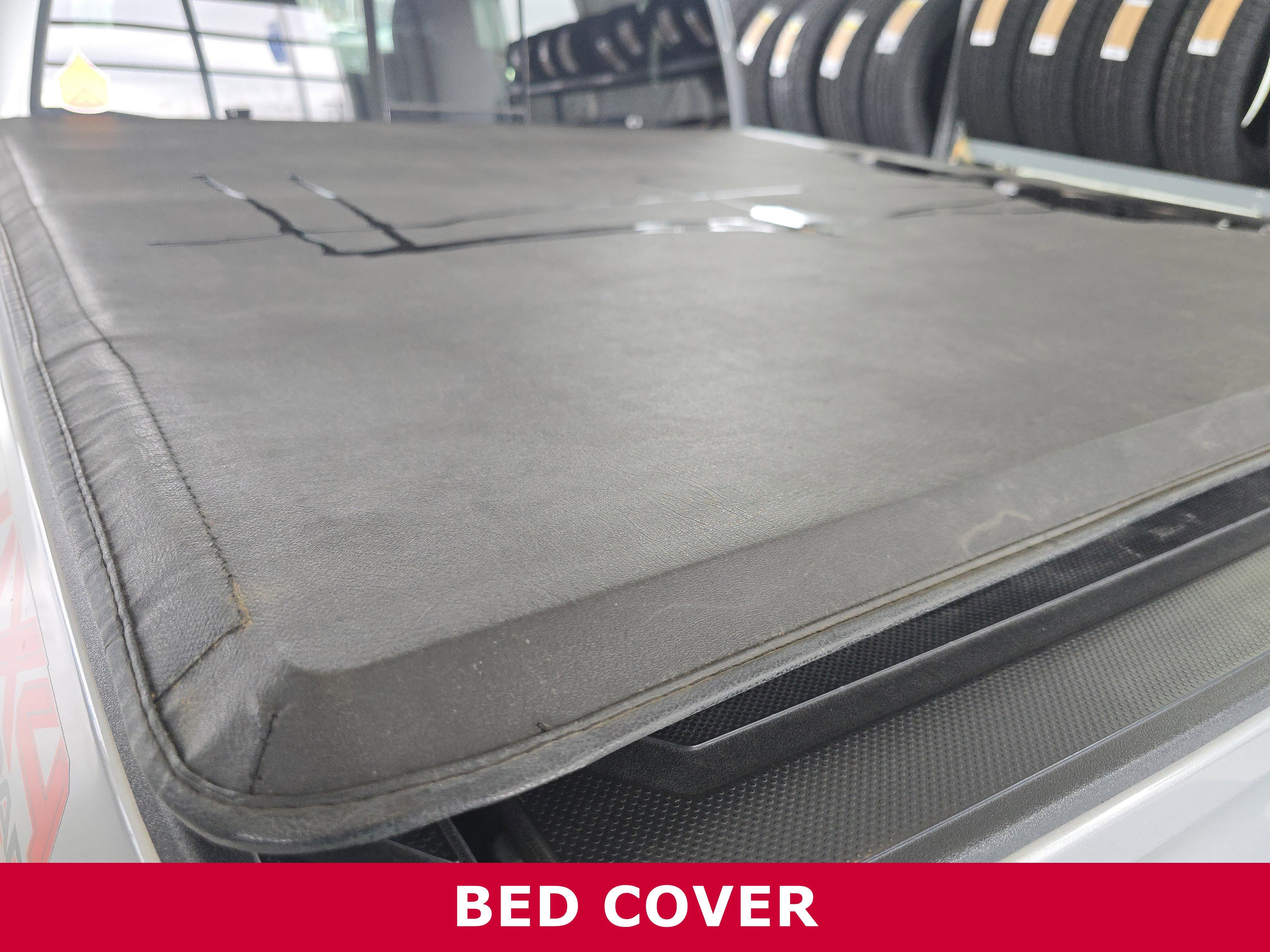 Used 2019 Toyota Tacoma TRD Off-Road image 14