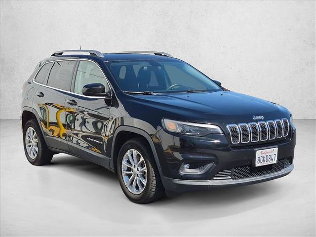 Used 2019 Jeep Cherokee Latitude w/ Popular Appearance Group FWD image 3