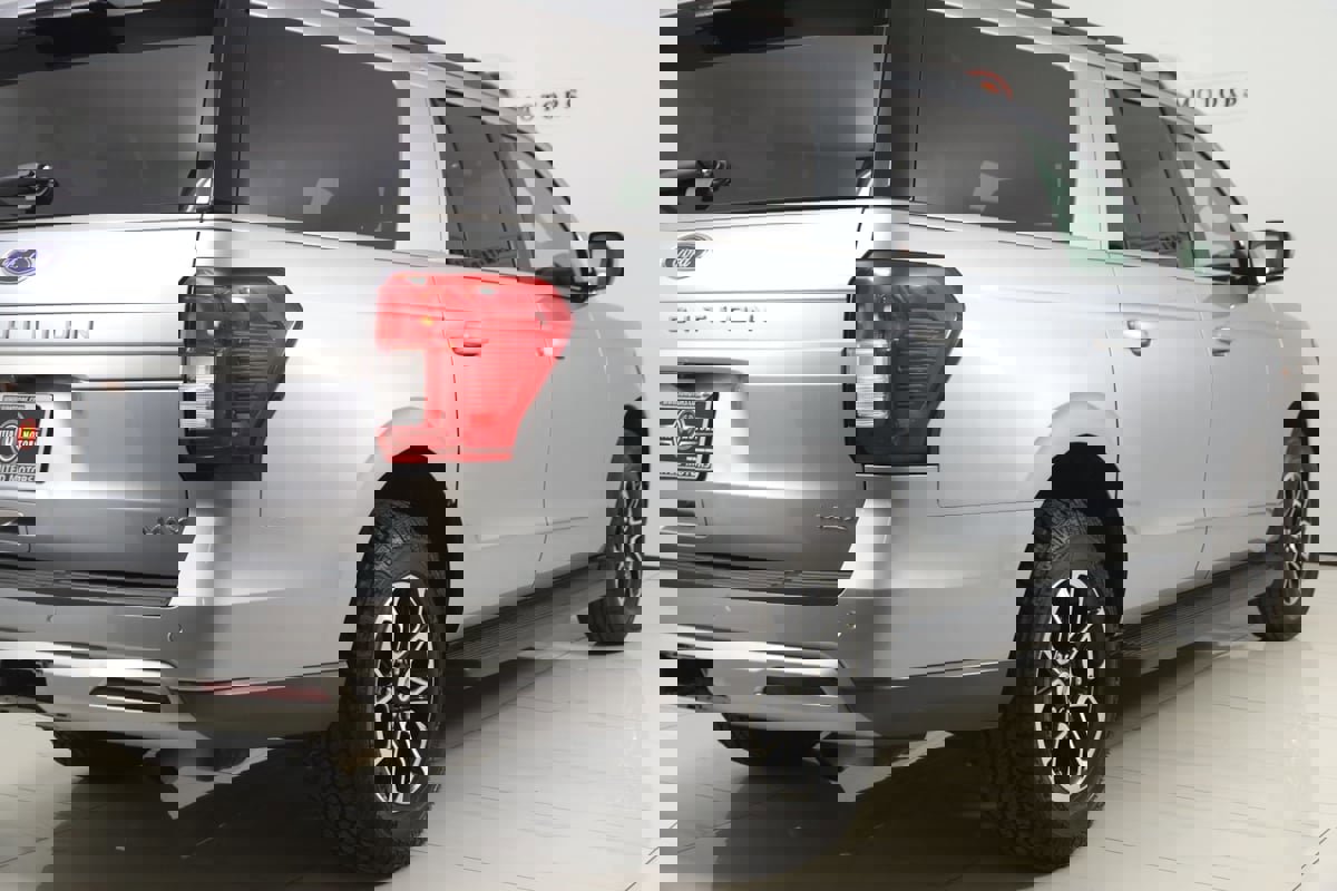 Used 2024 Ford Expedition Max XLT image 42