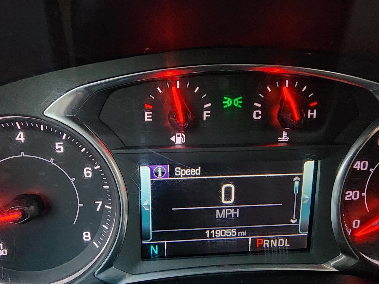 Used 2017 GMC Acadia SLT image 39