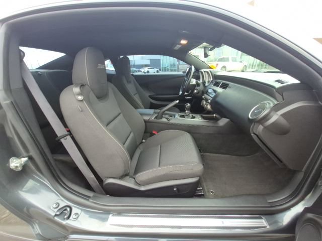 Used 2010 Chevrolet Camaro SS w/ LPO, Ground Effects Package image 10