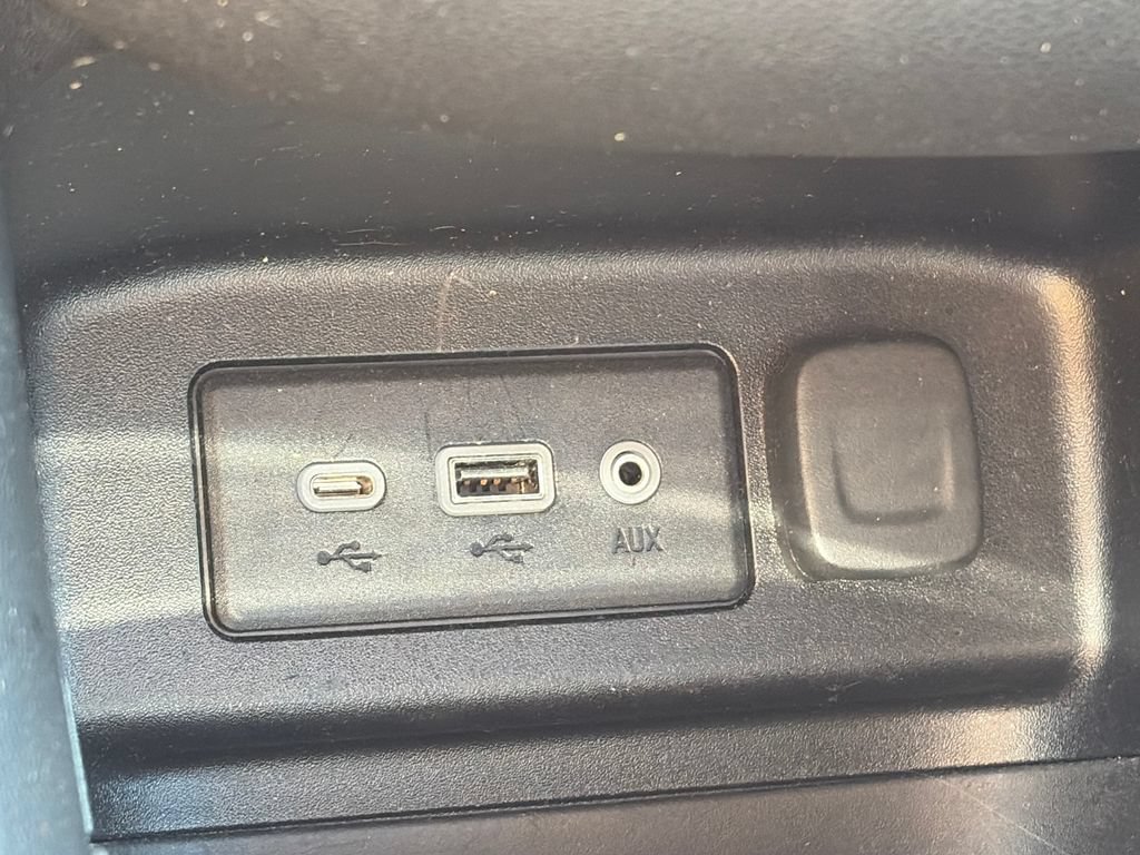 Used 2019 Chevrolet Equinox LT AWD/4WD image 24