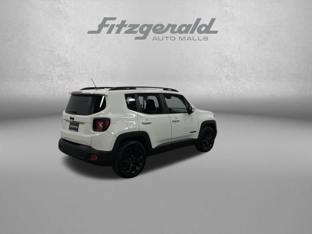 Used 2017 Jeep Renegade Altitude image 5