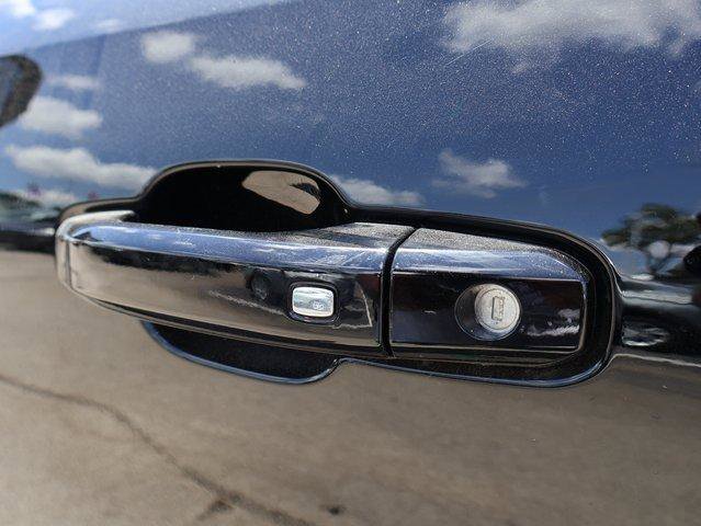 New 2025 GMC Canyon AT4 w/ Nightfall Edition image 17