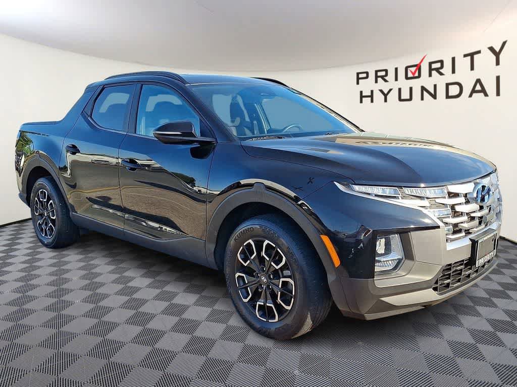 Used 2022 Hyundai Santa Cruz SEL w/ Activity Package FWD image 3