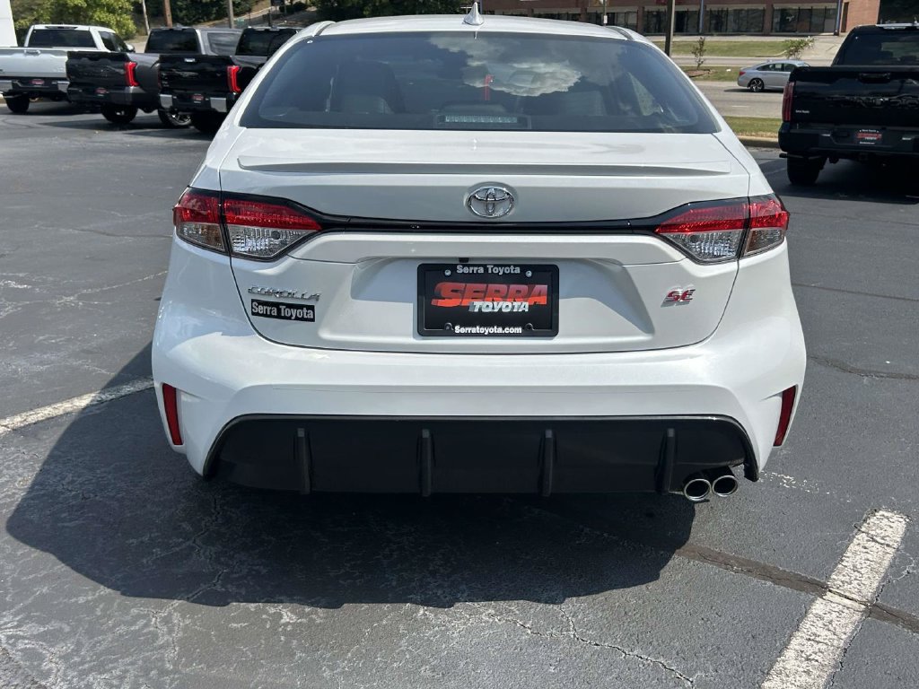 New 2027 Toyota Corolla SE FWD image 4