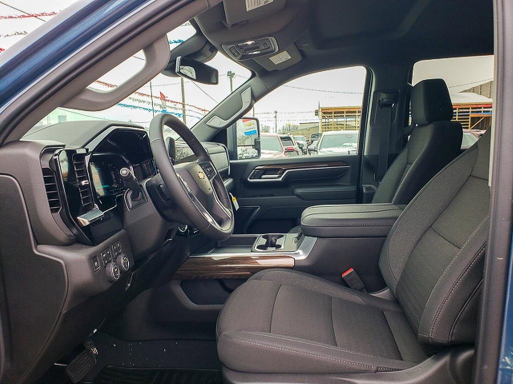 New 2026 Chevrolet Silverado 2500 LT w/ All Star Edition image 11