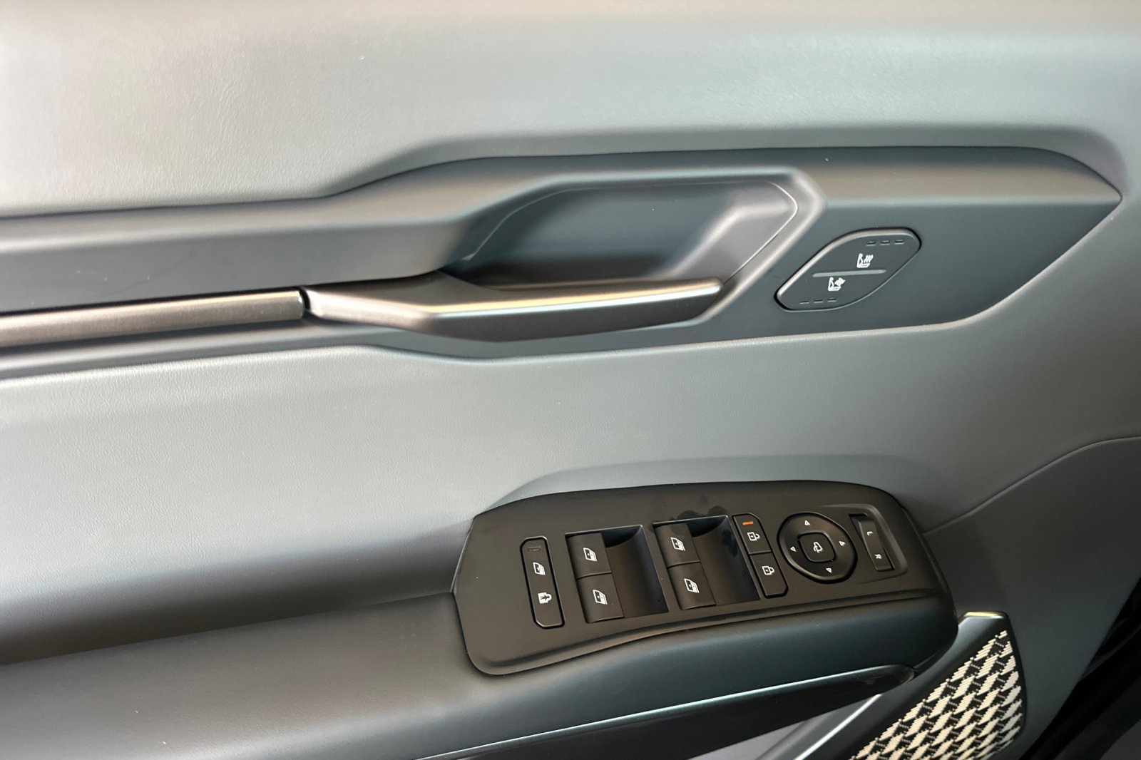 New 2026 Kia EV9 Light RWD image 11