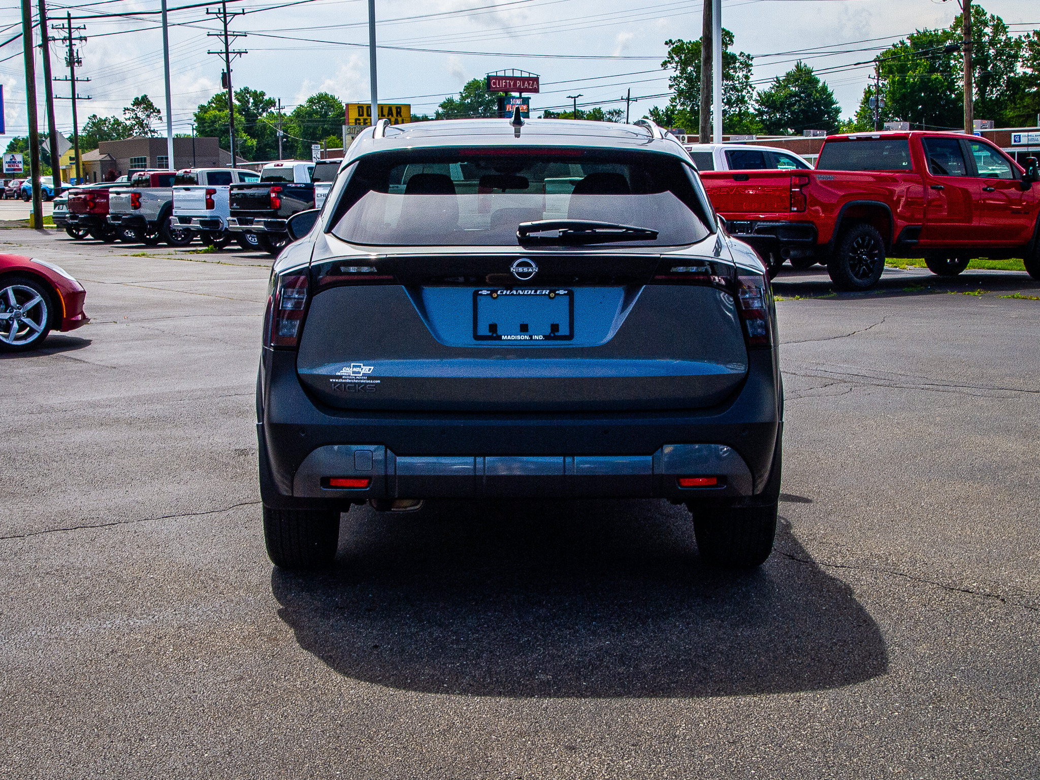 Used 2026 Nissan Kicks SV FWD image 6