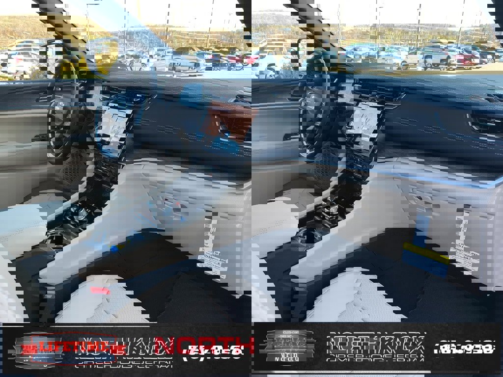 New 2025 Jeep Grand Cherokee L Limited image 31