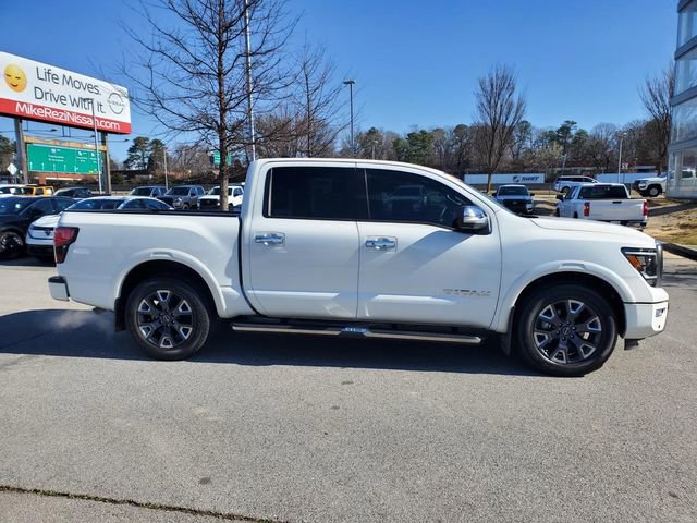 Used 2024 Nissan Titan Platinum Reserve w/ Moonroof Package video 2