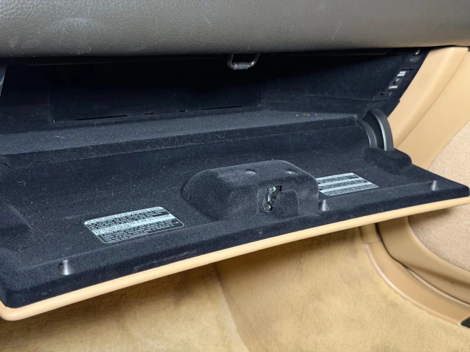 Used 2007 Lexus SC 430 Convertible RWD image 32