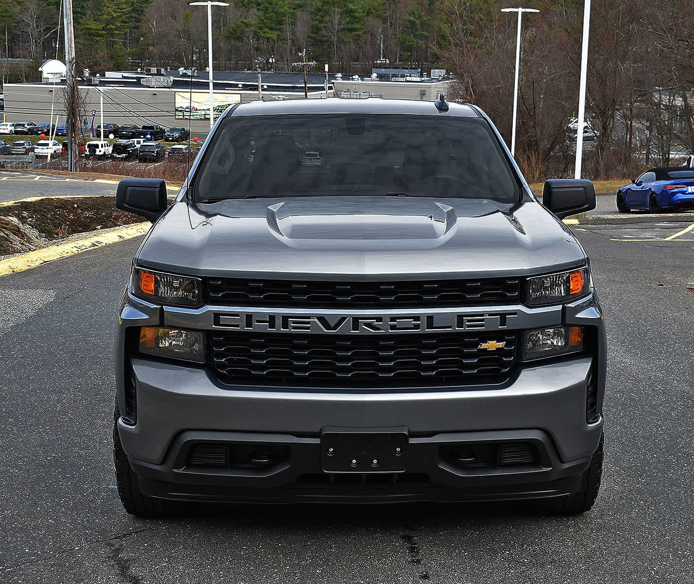 Used 2020 Chevrolet Silverado 1500 Custom w/ Custom Value Package image 5