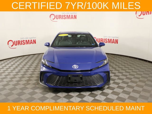 Used 2025 Toyota Camry SE FWD image 11