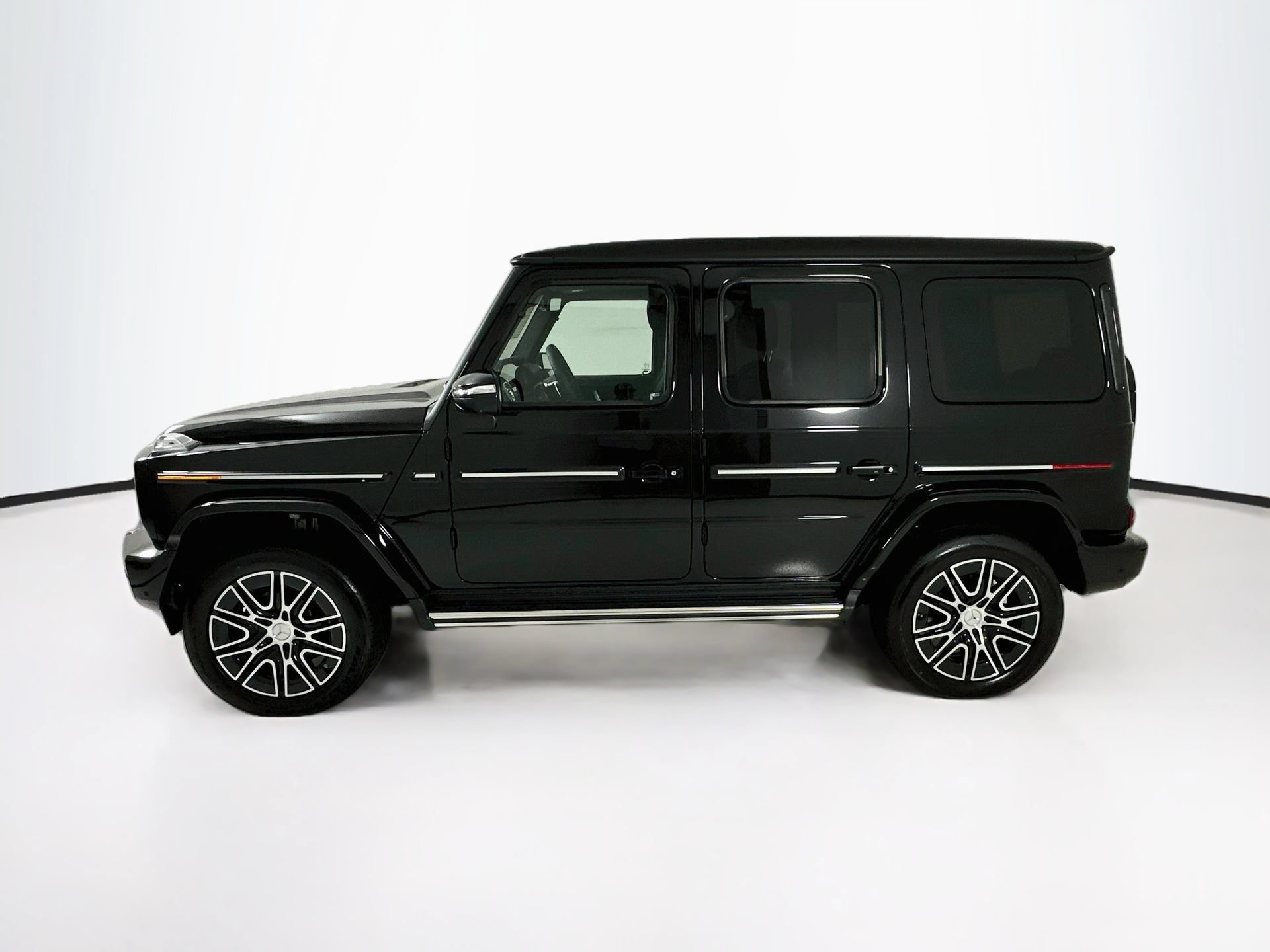 New 2027 Mercedes-Benz G 580 e image 5