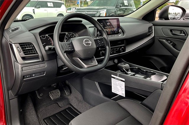 New 2026 Nissan Rogue S image 6