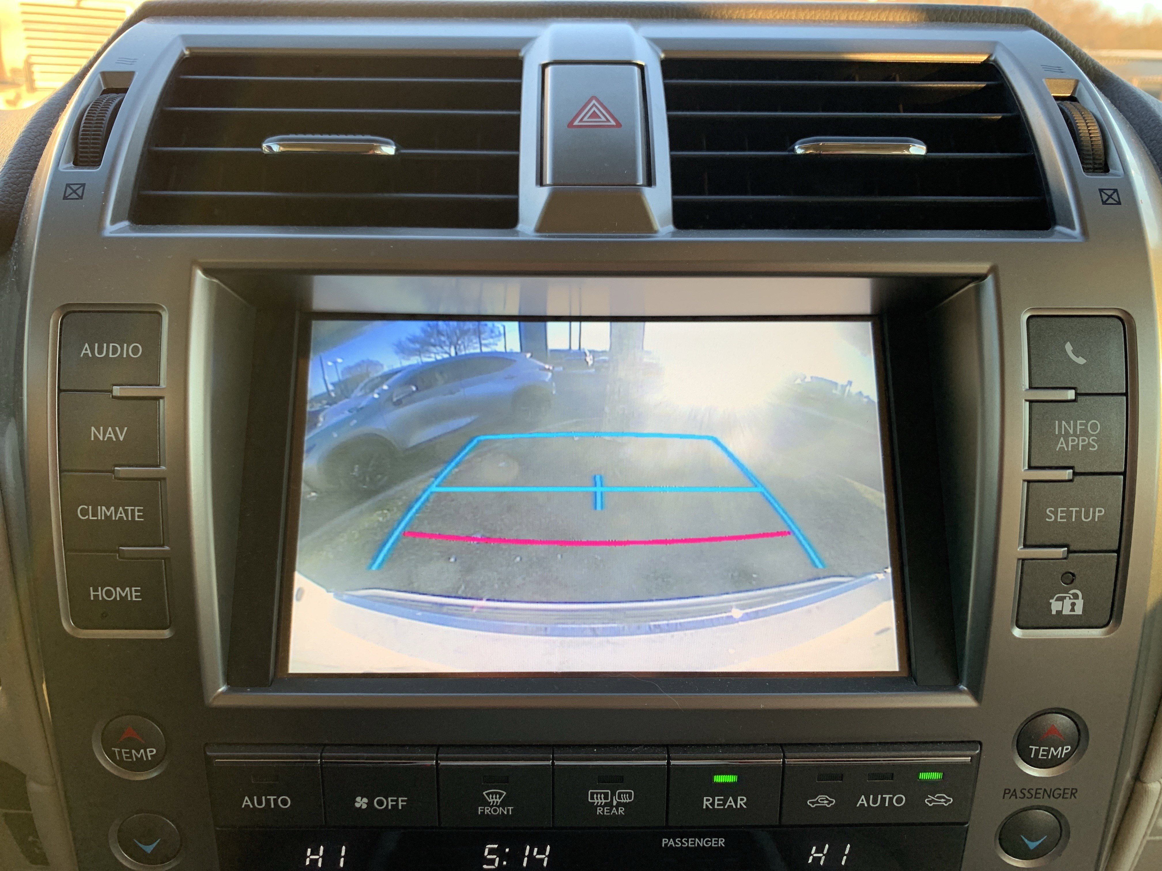 Used 2018 Lexus GX 460 Premium image 25